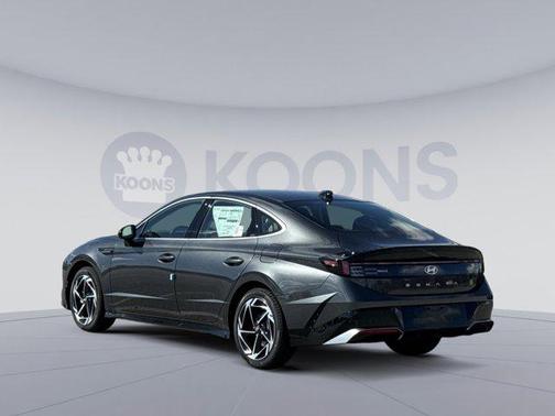 2026 Hyundai SONATA SEL