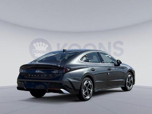 2026 Hyundai SONATA SEL