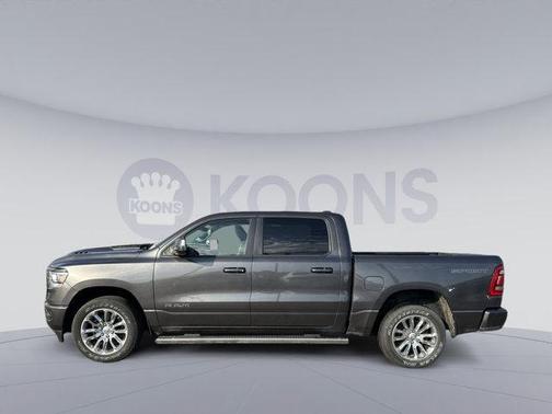 Granite Crystal Metallic Clearcoat 2023 RAM 1500 Laramie