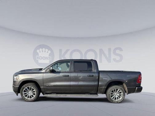 Granite Crystal Metallic Clearcoat 2023 RAM 1500 Laramie