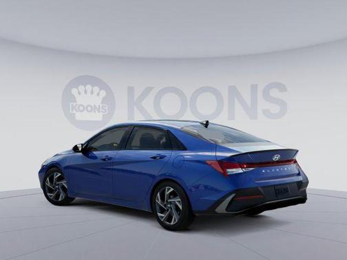 2025 Hyundai ELANTRA Sport