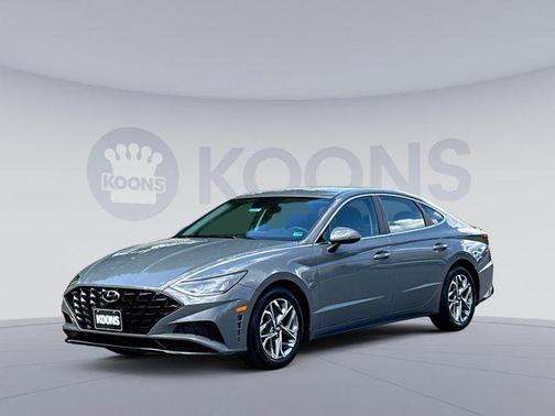 2022 Hyundai SONATA SEL