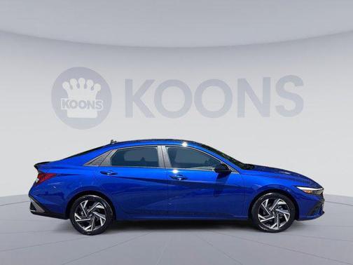 2025 Hyundai ELANTRA Sport