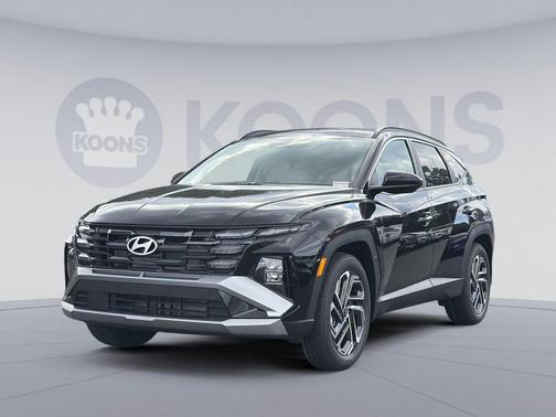 Phantom Black 2026 Hyundai TUCSON SEL Plus
