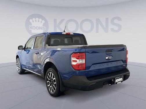 Atlas Blue Metallic 2023 Ford Maverick Lariat