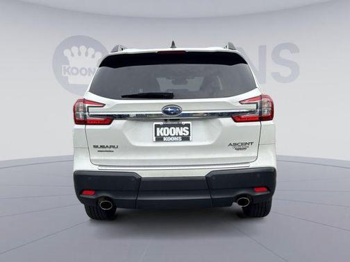 Crystal White Pearl 2023 Subaru Ascent Premium 8-Passenger
