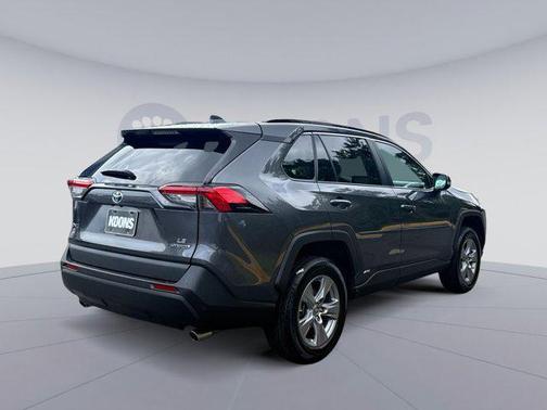 2023 Toyota RAV4 Hybrid LE
