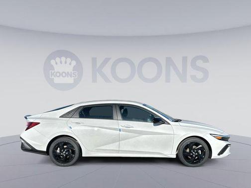 2026 Hyundai ELANTRA Sport