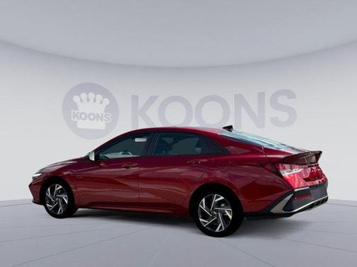 2025 Hyundai ELANTRA Sport