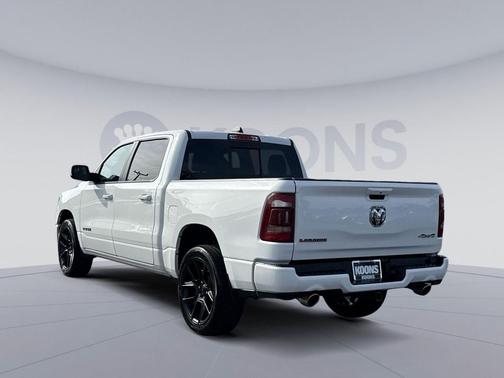 Bright White Clearcoat 2023 RAM 1500 Laramie