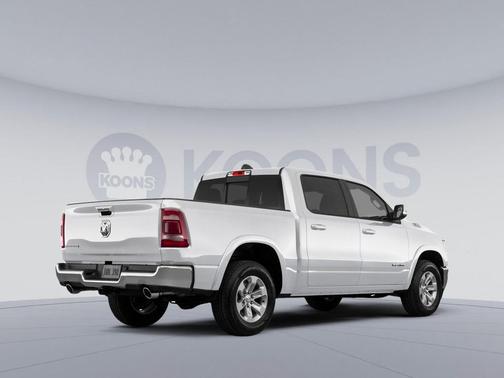 Bright White Clearcoat 2023 RAM 1500 Laramie