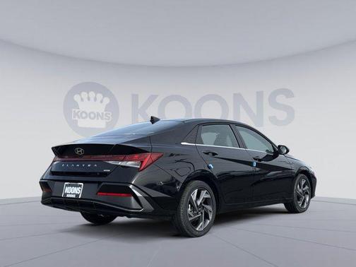 2026 Hyundai ELANTRA HEV Limited