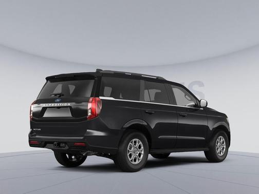Black Metallic 2025 Ford Expedition Active