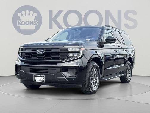 Black Metallic 2025 Ford Expedition Active