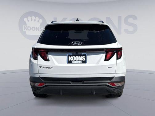 White Pearl 2024 Hyundai TUCSON SEL