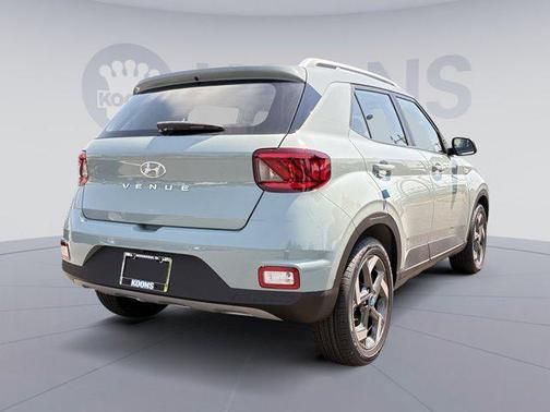 Mirage Green 2026 Hyundai VENUE SEL