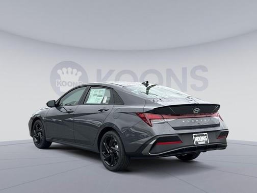 Ecotronic Gray 2026 Hyundai ELANTRA Sport