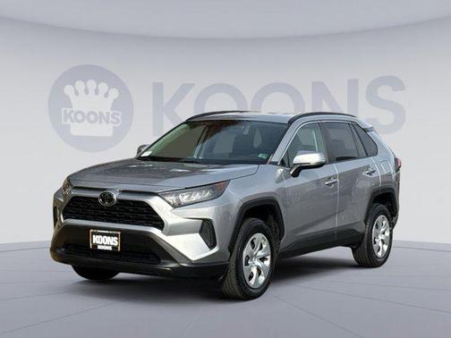2020 Toyota RAV4 LE