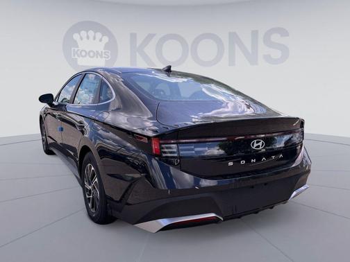 Carbon Blue 2026 Hyundai SONATA Hybrid Base