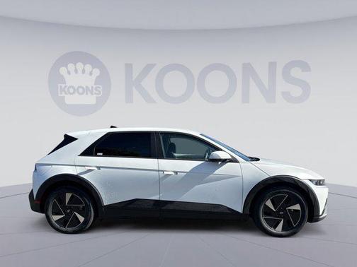 Atlas White Matte 2026 Hyundai IONIQ 5 SEL