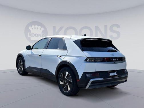 Atlas White Matte 2026 Hyundai IONIQ 5 SEL