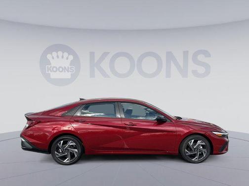 2025 Hyundai ELANTRA Sport