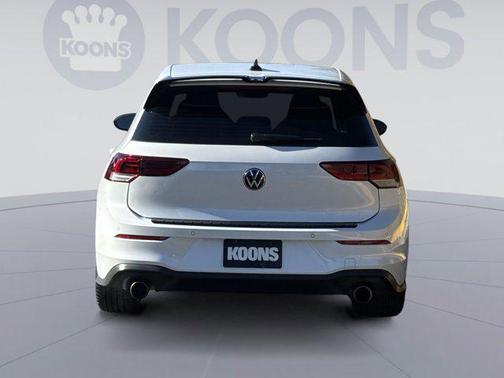 2024 Volkswagen Golf GTI 2.0T SE DSG
