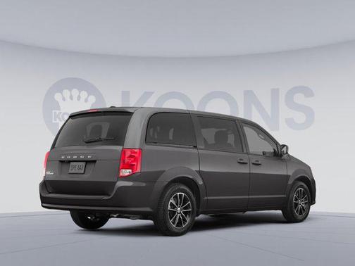 Granite Pearlcoat 2019 Dodge Grand Caravan GT