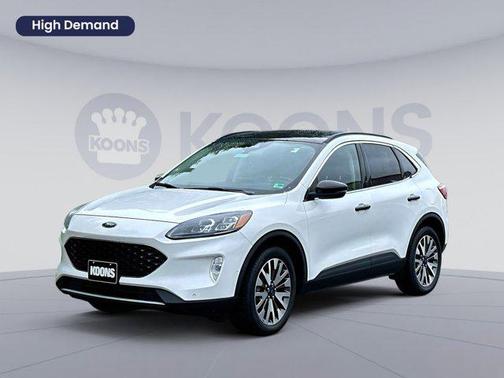 2020 Ford Escape Titanium