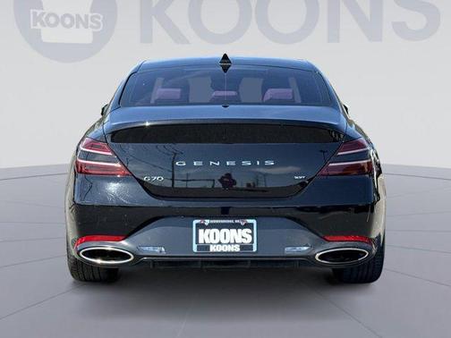 2024 Genesis G70 3.3T RWD Sport Advanced