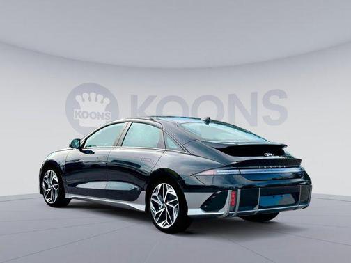 2025 Hyundai IONIQ 6 SEL