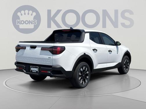 Atlas White 2026 Hyundai SANTA CRUZ SE