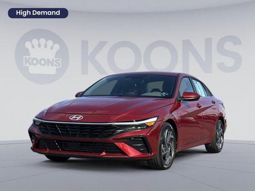 Ultimate Red 2025 Hyundai ELANTRA SEL