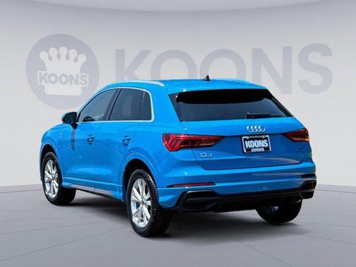 2023 Audi Q3 Premium 45 TFSI S line quattro Tiptronic