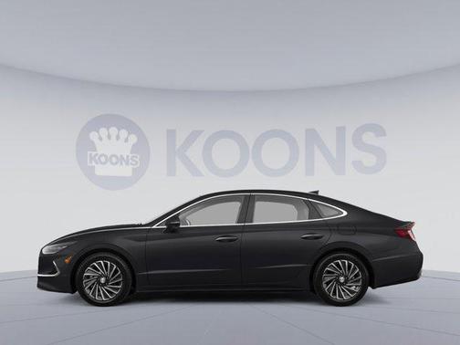 2022 Hyundai SONATA Hybrid SE