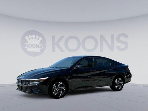 2025 Hyundai ELANTRA Sport