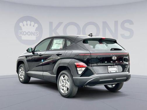 2026 Hyundai KONA SE