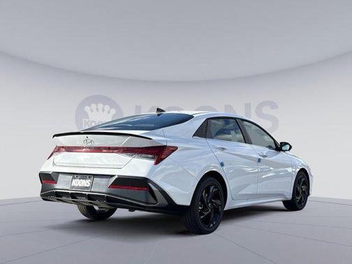2026 Hyundai ELANTRA Sport
