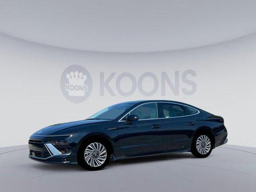 2025 Hyundai SONATA Hybrid SE