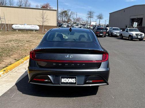 2021 Hyundai SONATA SE
