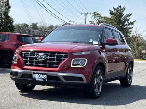 2024 Hyundai VENUE Limited