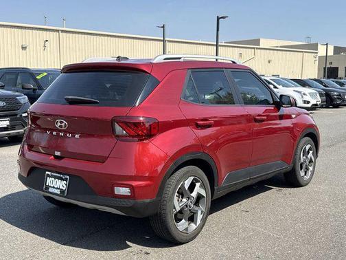 2024 Hyundai VENUE Limited