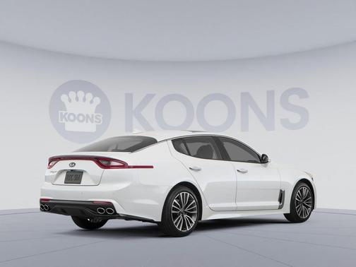 Snow White Pearl 2018 Kia Stinger Premium
