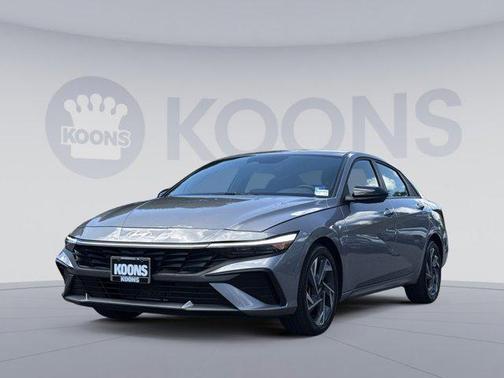 Fluid Metal 2025 Hyundai ELANTRA Sport