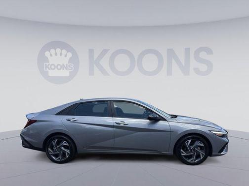 Fluid Metal 2025 Hyundai ELANTRA Sport