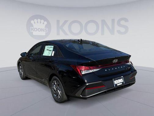 2026 Hyundai ELANTRA HEV Blue