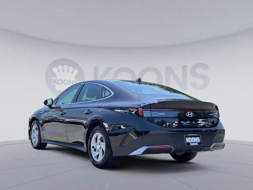 Carbon Blue 2026 Hyundai SONATA SE