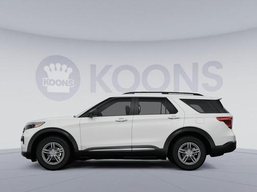 Oxford White 2024 Ford Explorer XLT