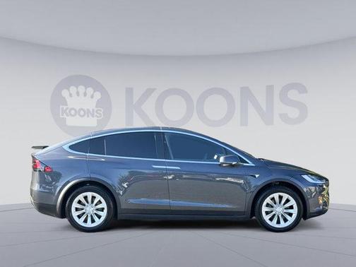 2019 Tesla Model X Long Range