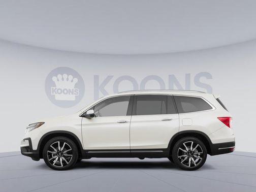 2022 Honda Pilot Touring 8-Passenger